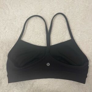 Lululemon sport bra size 8
